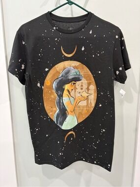 NWT Disney Parks Epcot Princess Jasmine graphic t-shirt Aladdin adult XS